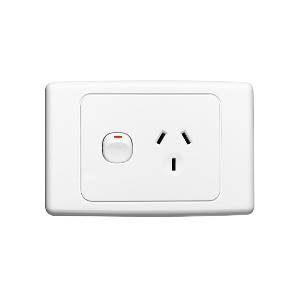Gpo socket swt sing 10a 250v black CLI2015BK