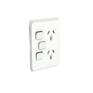 Socket sw vert twin 1ex10ax 10a 250v CLI3025VXAVW