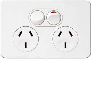 10a twin socket horz shutter HAGWBSP2S