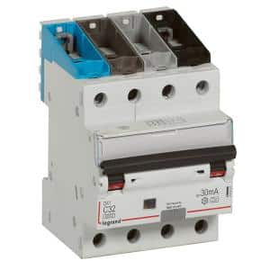 Legrand 411237 DX³ RCBO, 4P, 32A, 6kA Breaking Capacity, C Curve, DIN Rail Mount, 30mA Sensitivity, IP20, AS/NZ 61009-1, 400VAC, Polyamide, White