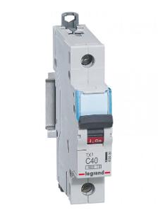 Legrand 403438 Miniature Circuit Breaker, MCB, 1 Pole, 40A, 240V, C Curve, 6KA, Din Rail Mount, 1 Module